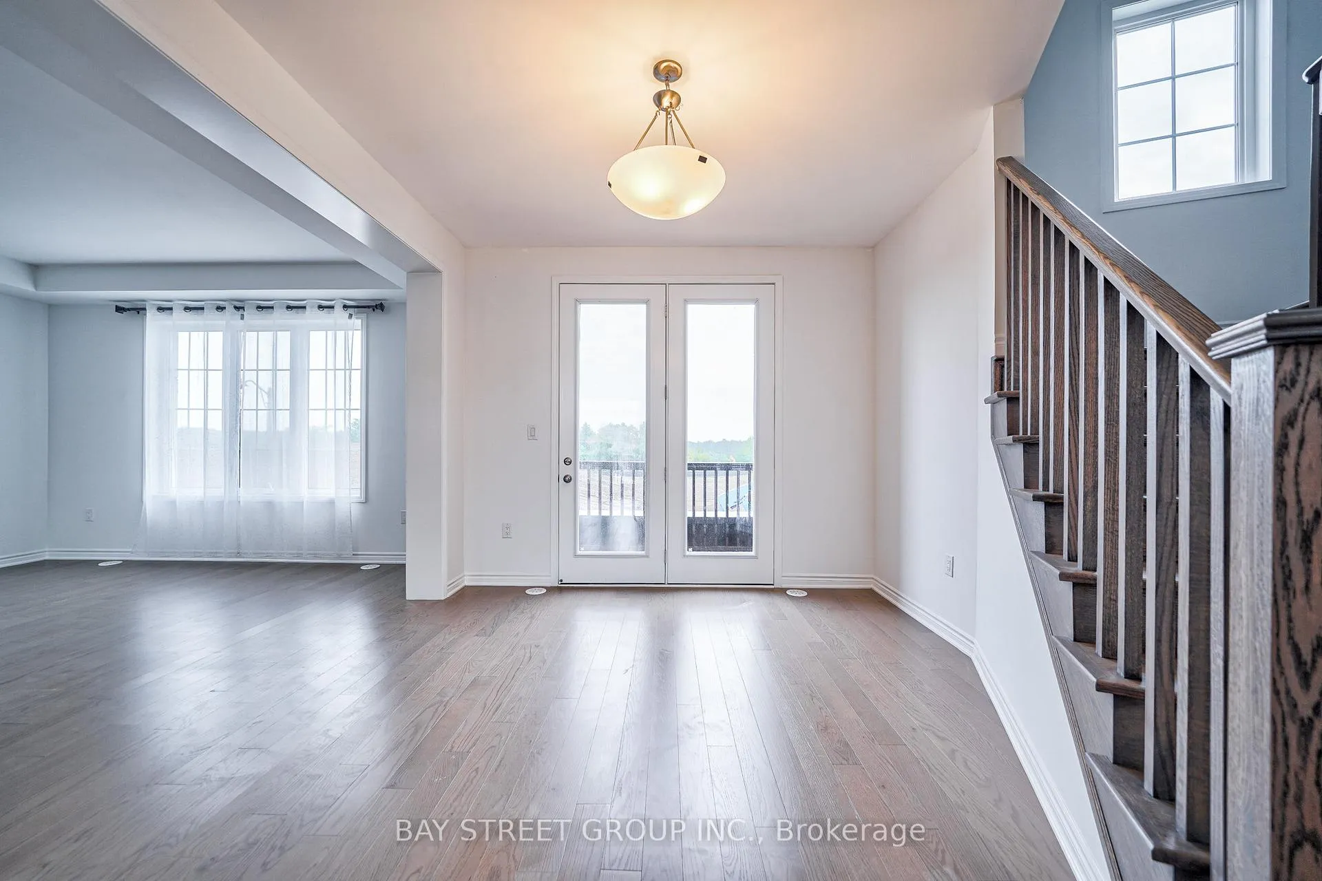 Photo 14 of 3102 Harasym Trail, Oakville, Northwest — HOMEH