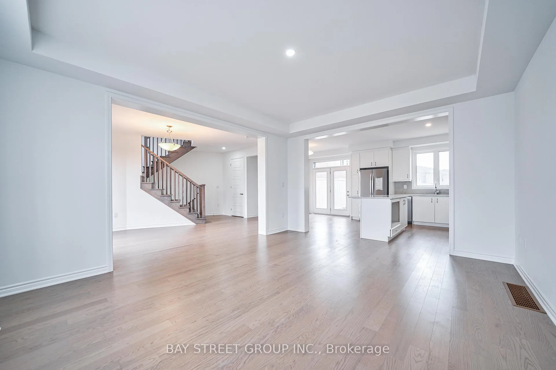 Photo 20 of 3102 Harasym Trail, Oakville, Northwest — HOMEH