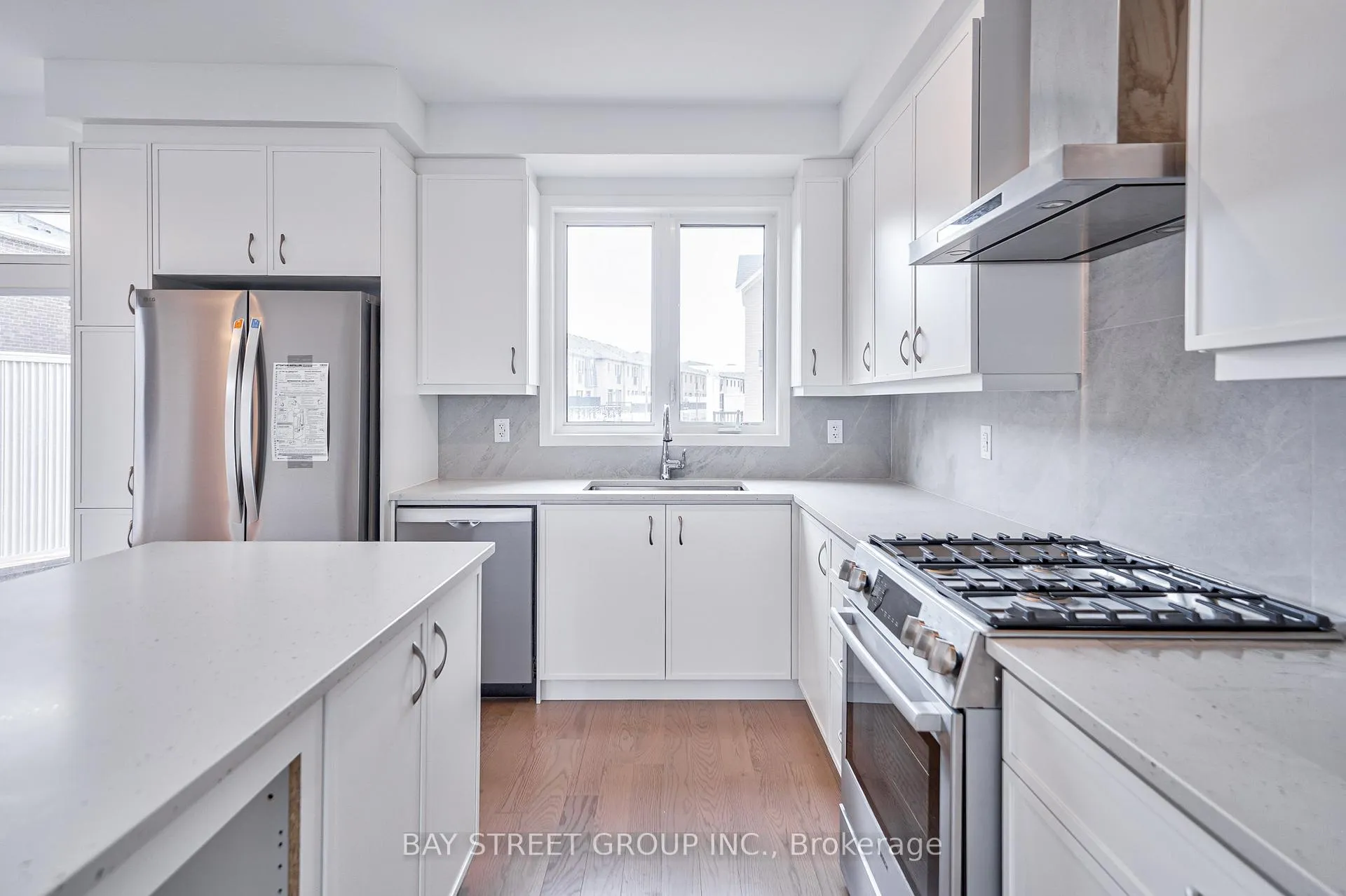 Photo 26 of 3102 Harasym Trail, Oakville, Northwest — HOMEH