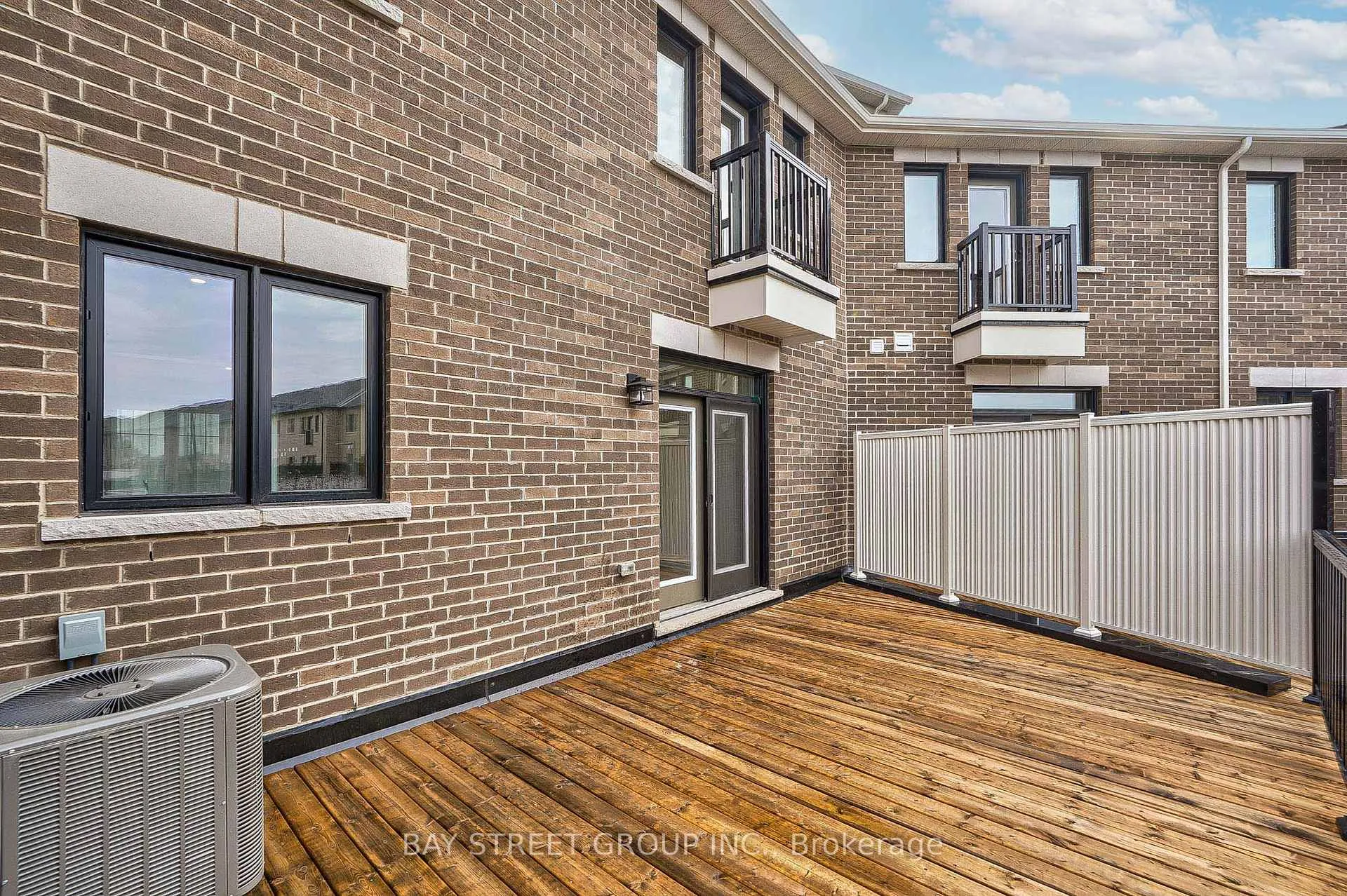 Photo 29 of 3102 Harasym Trail, Oakville, Northwest — HOMEH