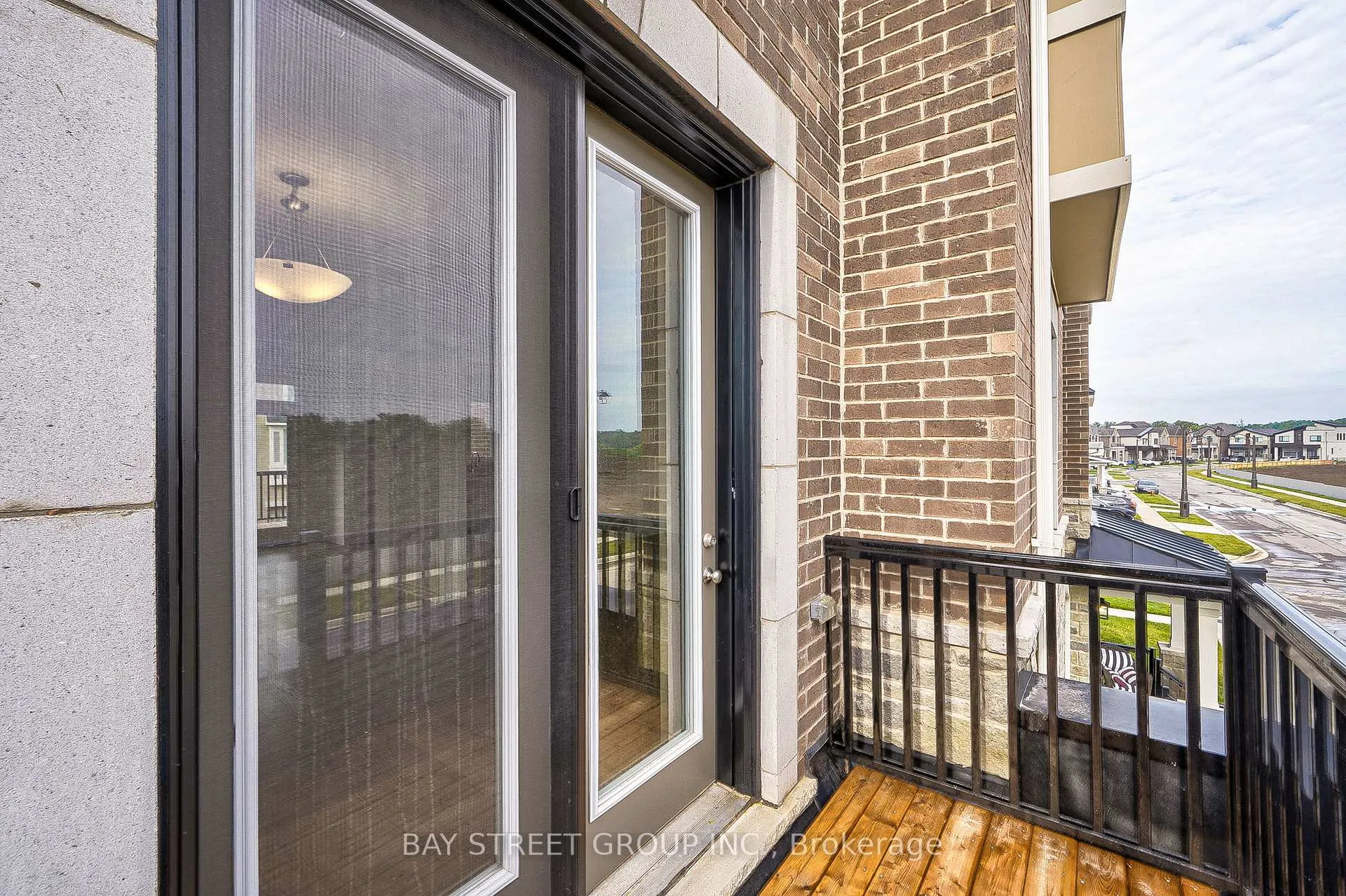 Photo 32 of 3102 Harasym Trail, Oakville, Northwest — HOMEH
