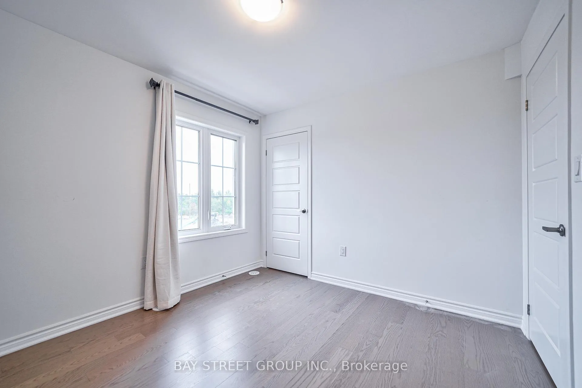 Photo 36 of 3102 Harasym Trail, Oakville, Northwest — HOMEH