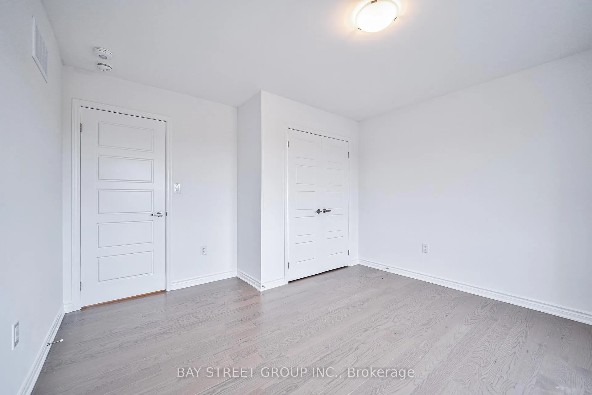 Photo 38 of 3102 Harasym Trail, Oakville, Northwest — HOMEH