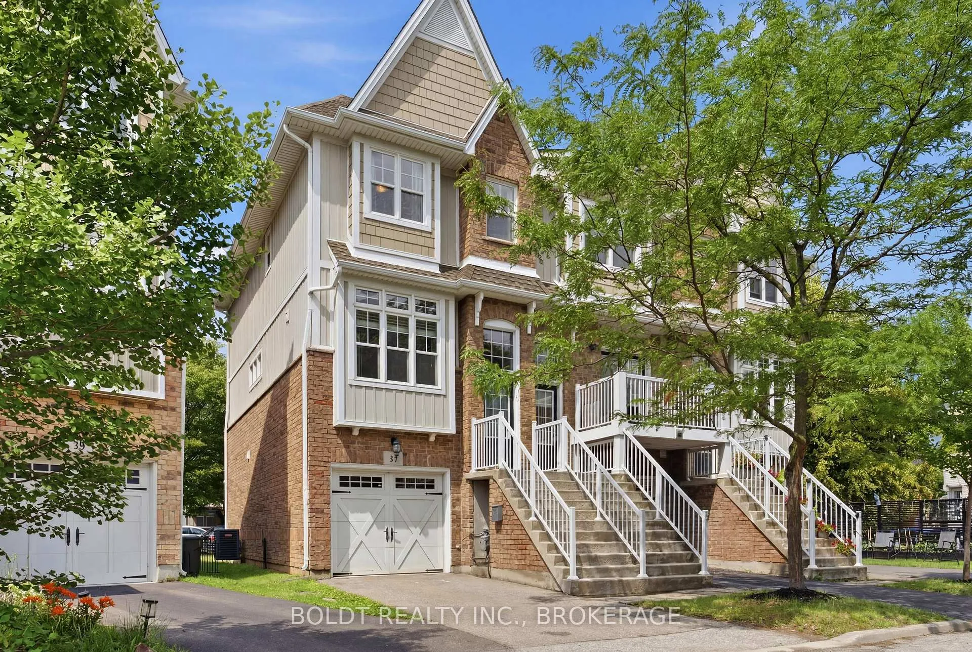 Photo 1 of 41 Durksen Drive, St. Catharines, Downtown — HOMEH