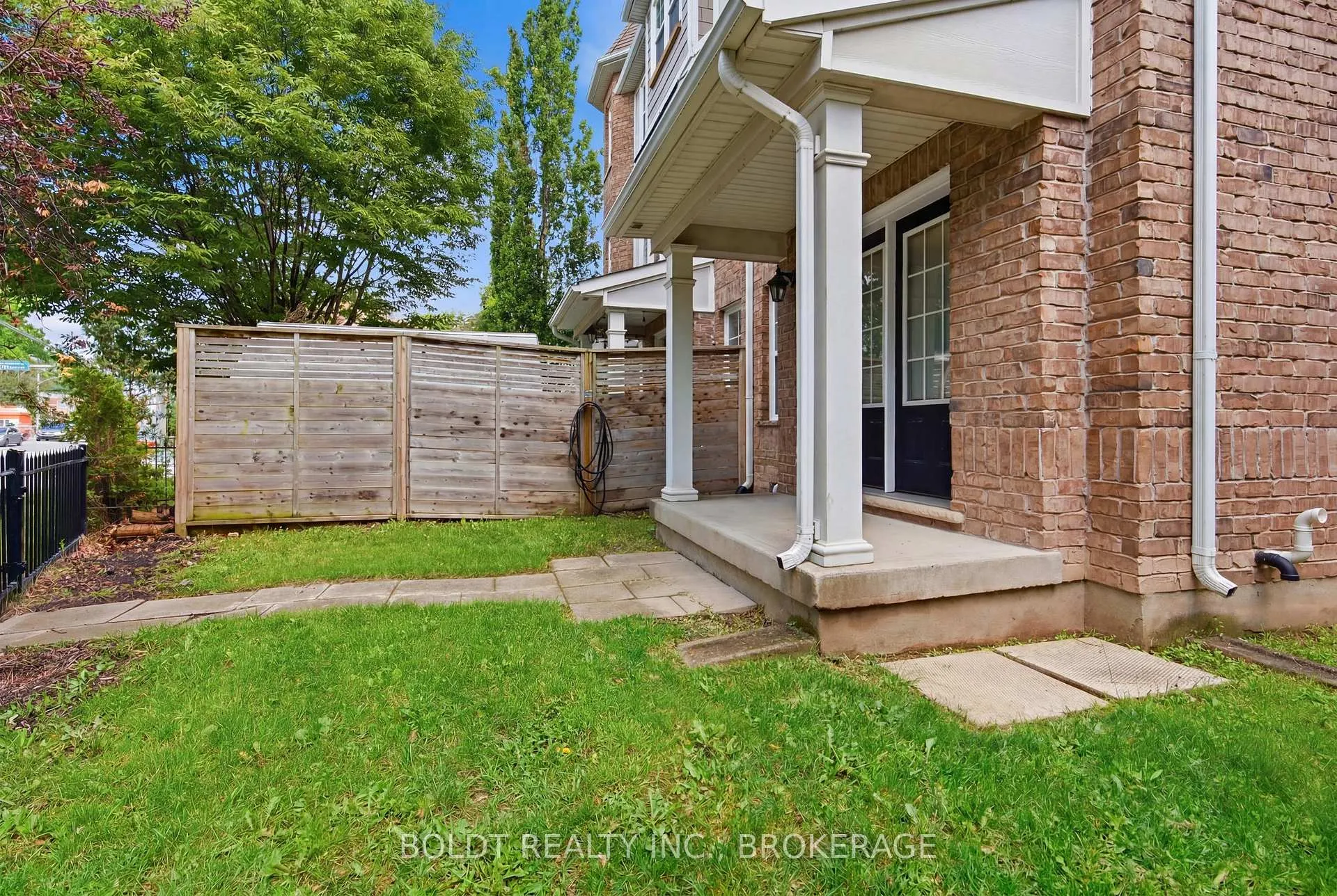 Photo 32 of 41 Durksen Drive, St. Catharines, Downtown — HOMEH