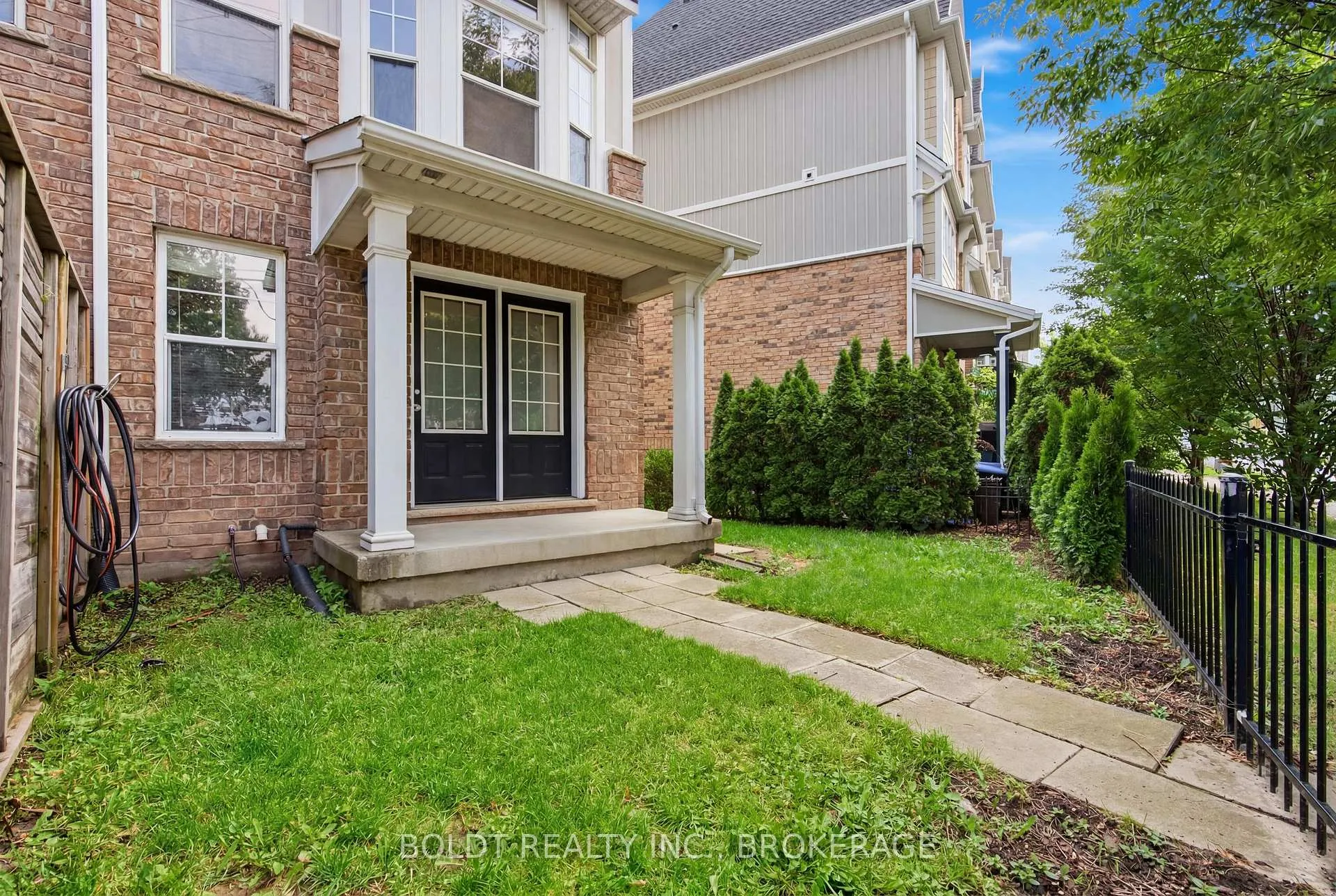 Photo 33 of 41 Durksen Drive, St. Catharines, Downtown — HOMEH