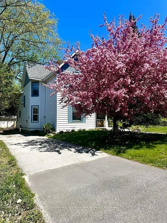Front of 17 Waubeek Street