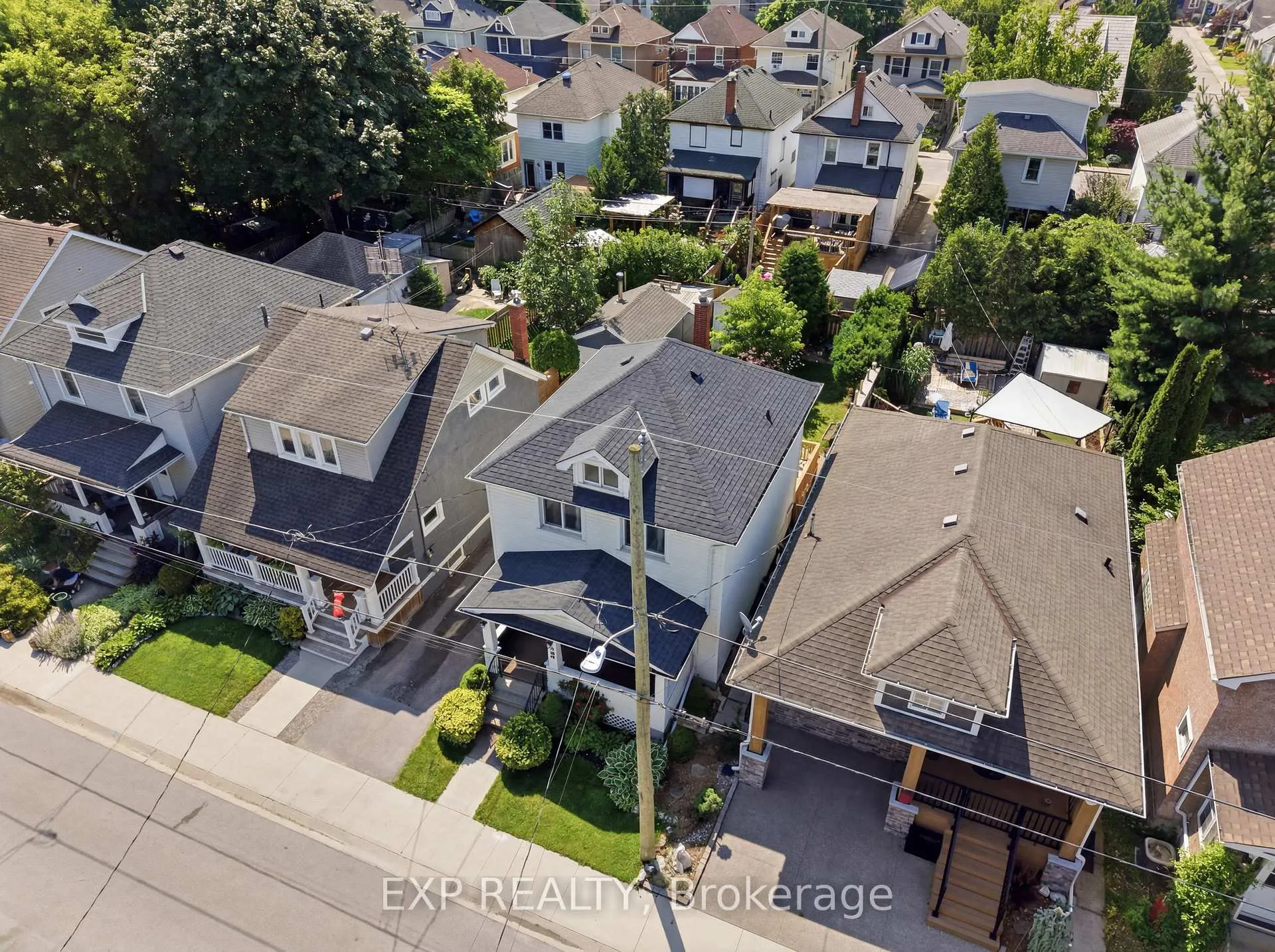 Photo 6 of 26 Lowell Avenue, St. Catharines, Downtown — HOMEH