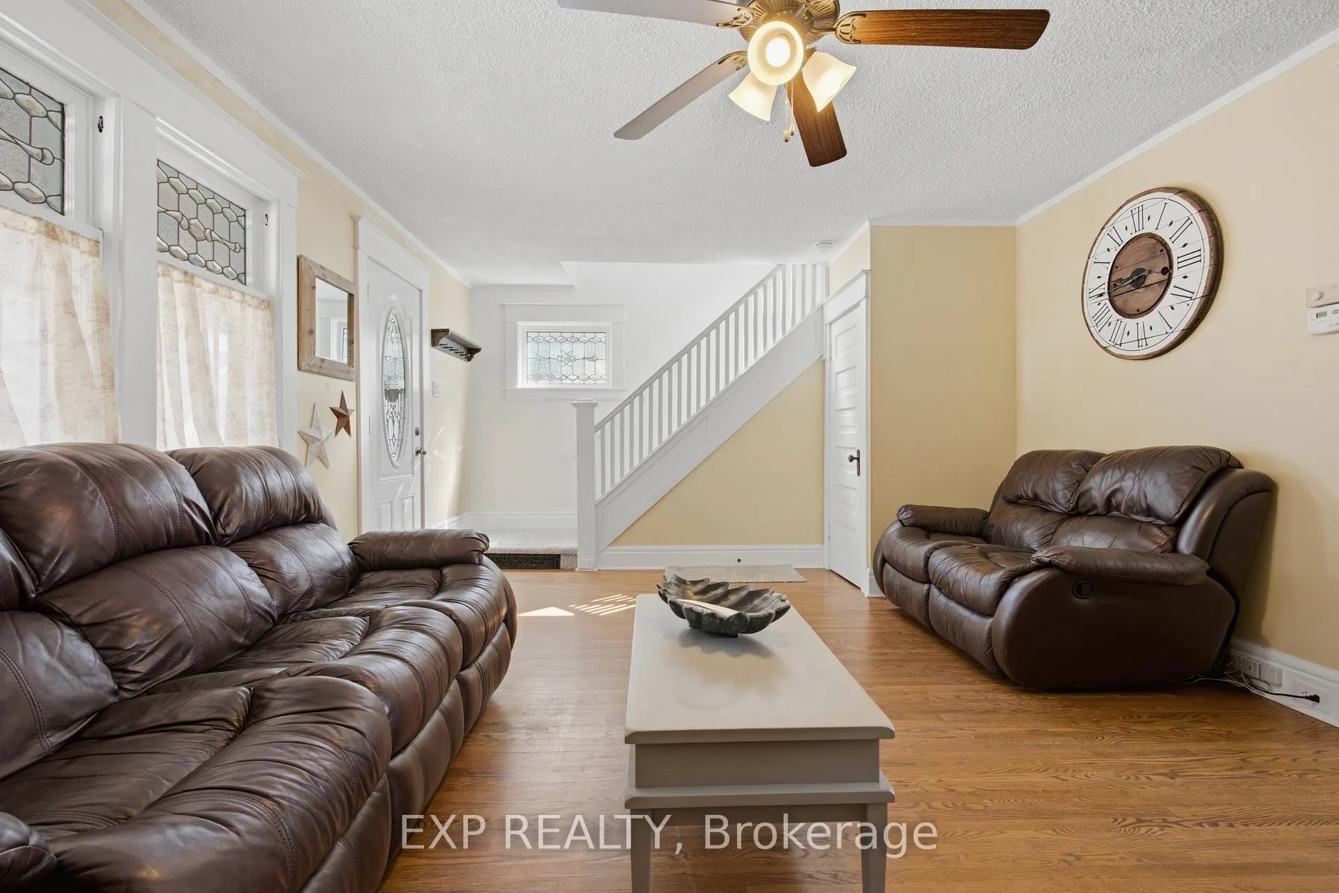 Photo 13 of 26 Lowell Avenue, St. Catharines, Downtown — HOMEH