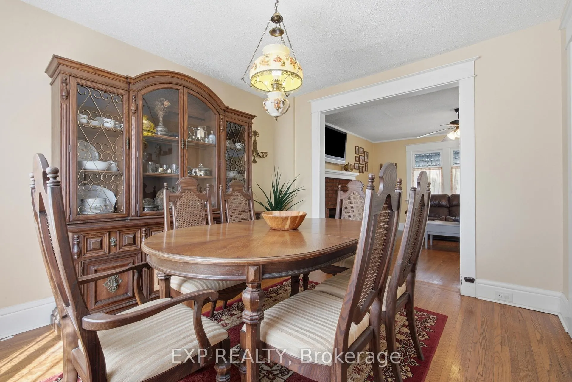 Photo 15 of 26 Lowell Avenue, St. Catharines, Downtown — HOMEH