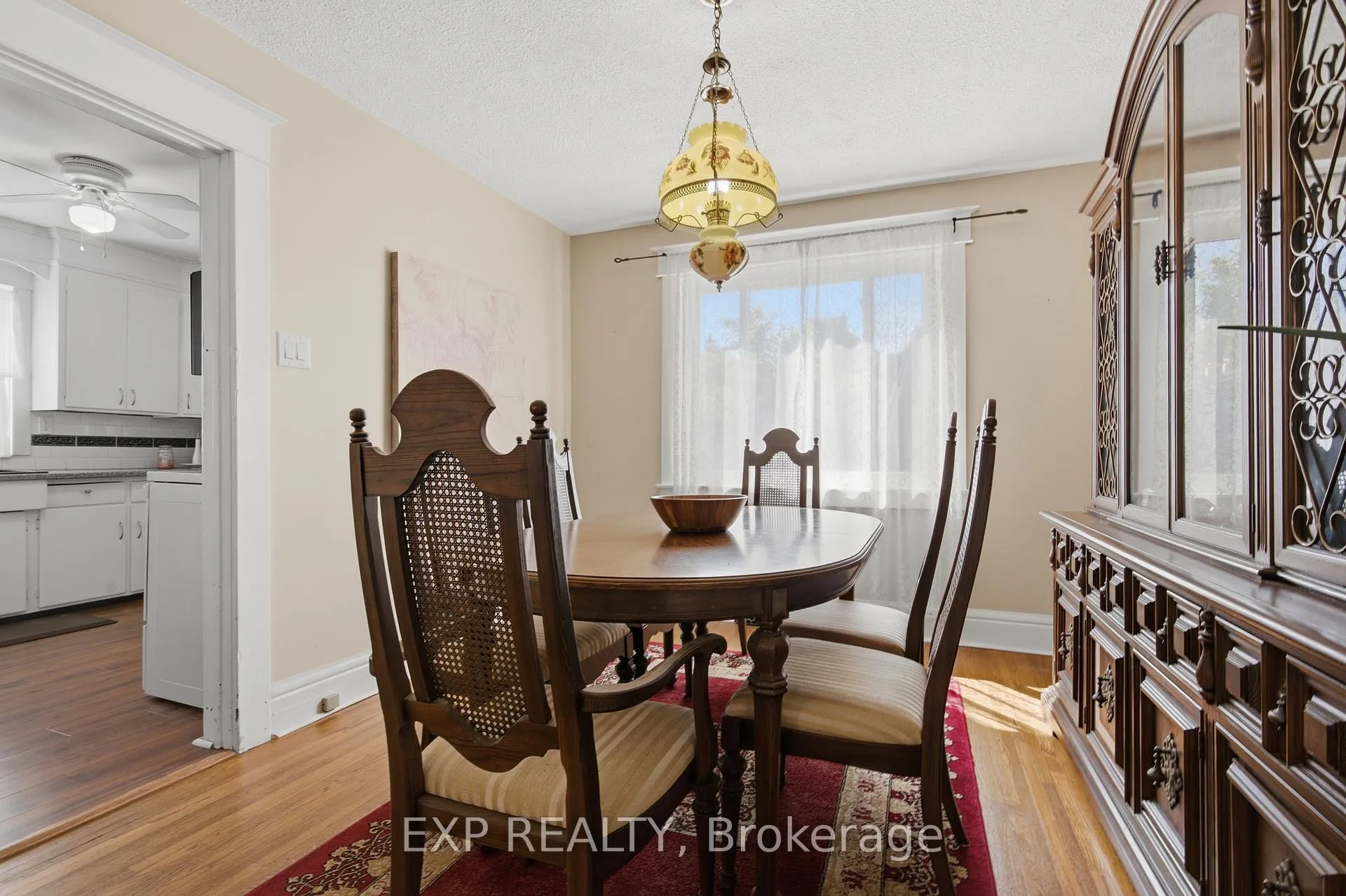 Photo 18 of 26 Lowell Avenue, St. Catharines, Downtown — HOMEH