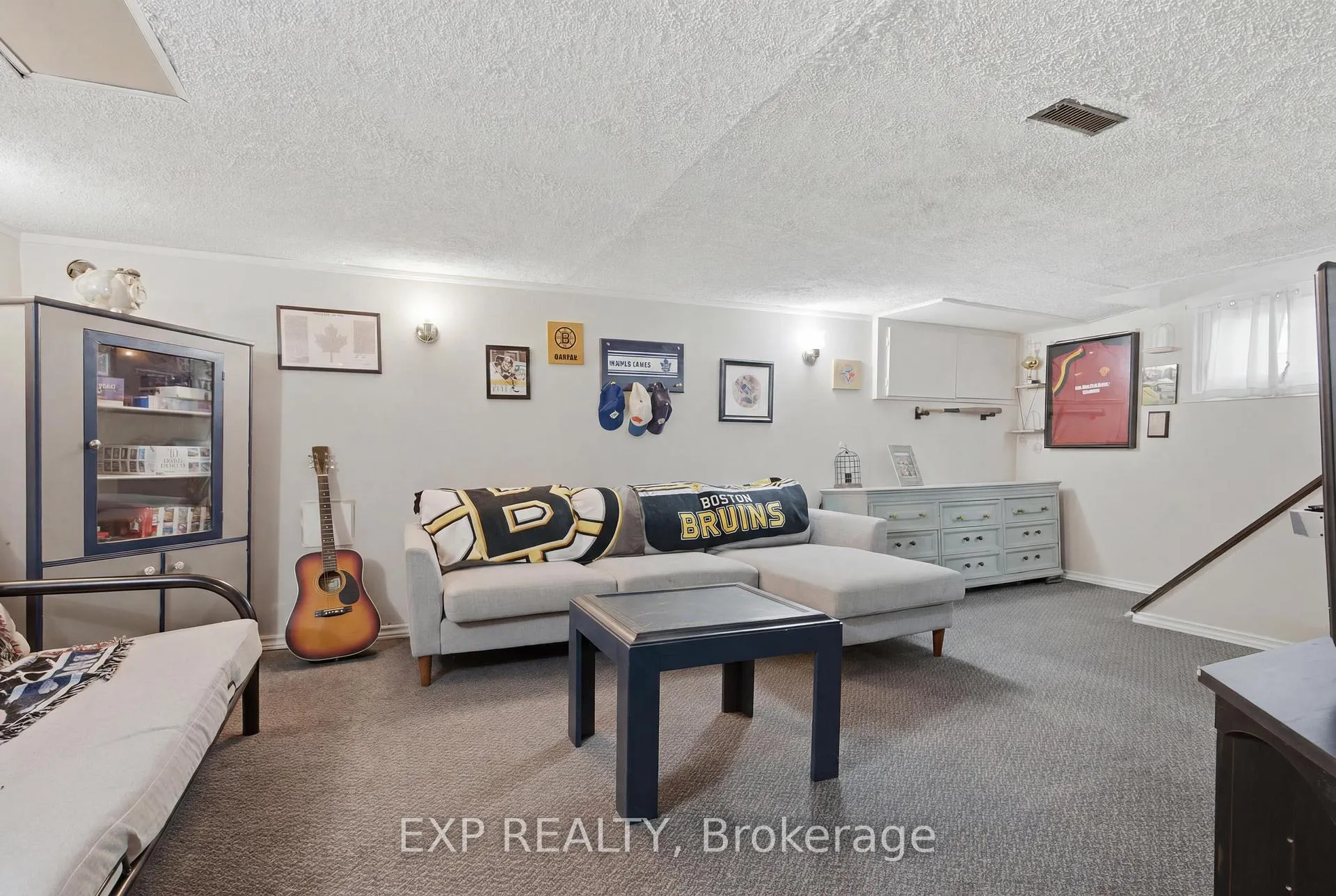 Photo 37 of 26 Lowell Avenue, St. Catharines, Downtown — HOMEH