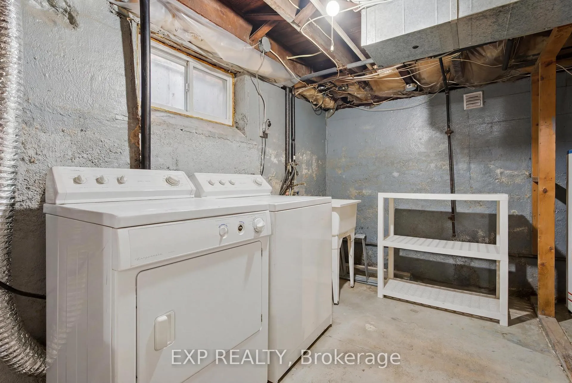 Photo 42 of 26 Lowell Avenue, St. Catharines, Downtown — HOMEH