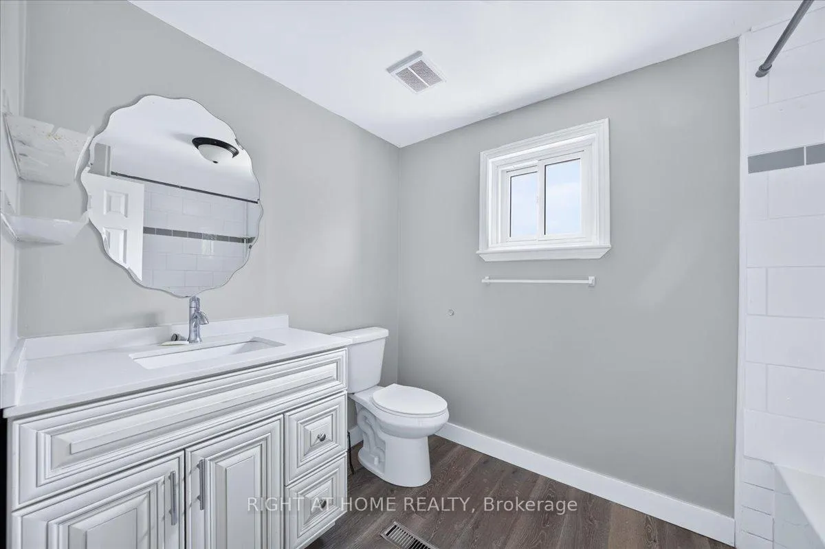 Photo 18 of 1087 Venus Crescent, Oshawa, Lakeview — HOMEH