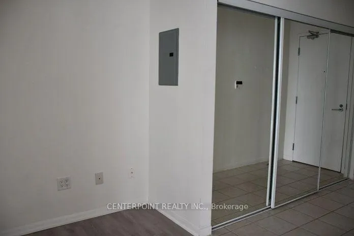 Photo 4 of Unit 3003, 38 Grenville Street, Toronto, Bay Street Corridor — HOMEH