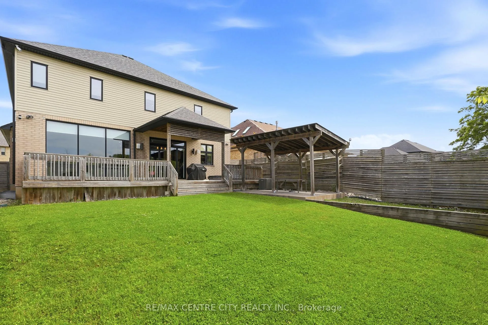Photo 43 of 3463 Settlement Trail S, London, South V — HOMEH