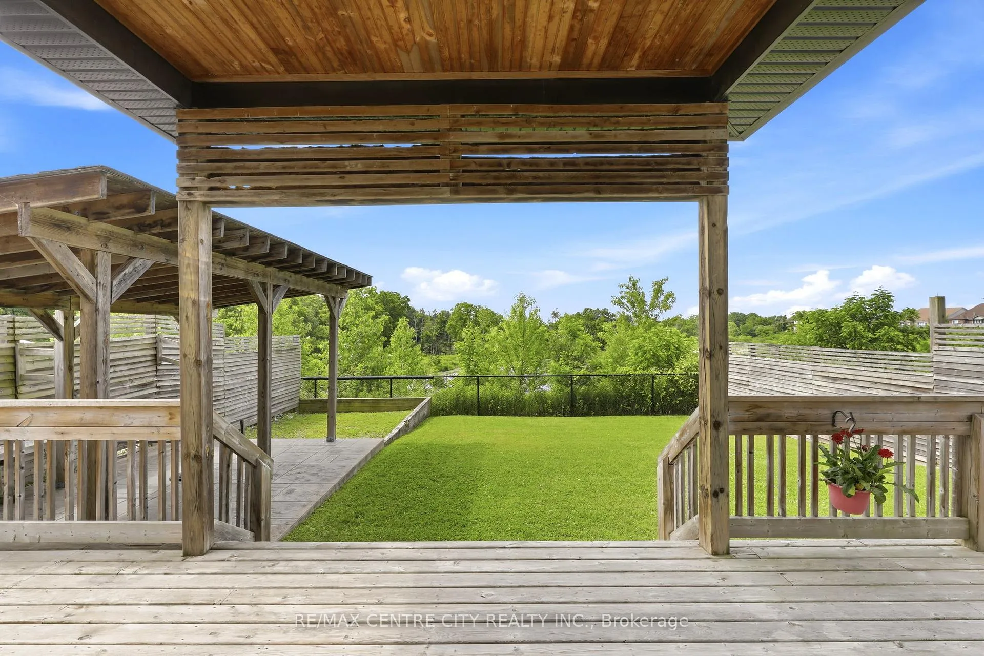Photo 47 of 3463 Settlement Trail S, London, South V — HOMEH