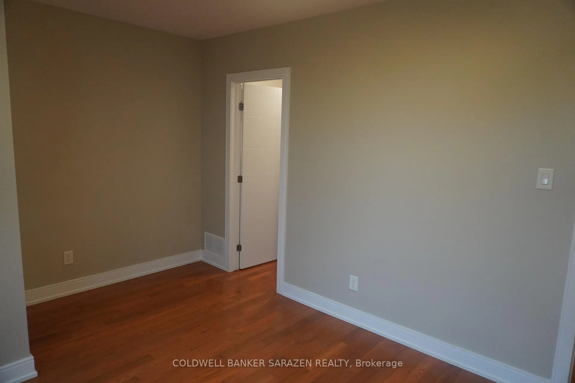 Photo 23 of Unit 8, 7 Monk Street, Ottawa, Glebe — HOMEH