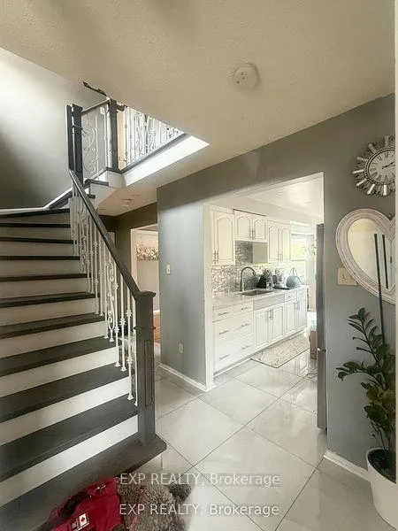 Photo 2 of 40 Magill Drive, Ajax, Central — HOMEH