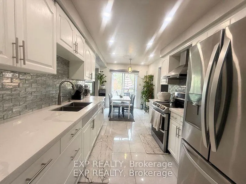 Photo 3 of 40 Magill Drive, Ajax, Central — HOMEH