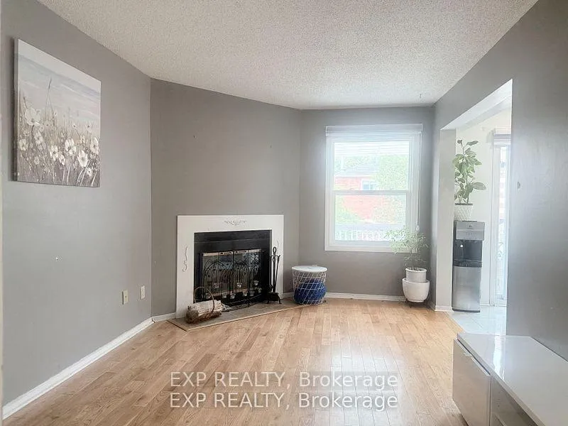 Photo 7 of 40 Magill Drive, Ajax, Central — HOMEH