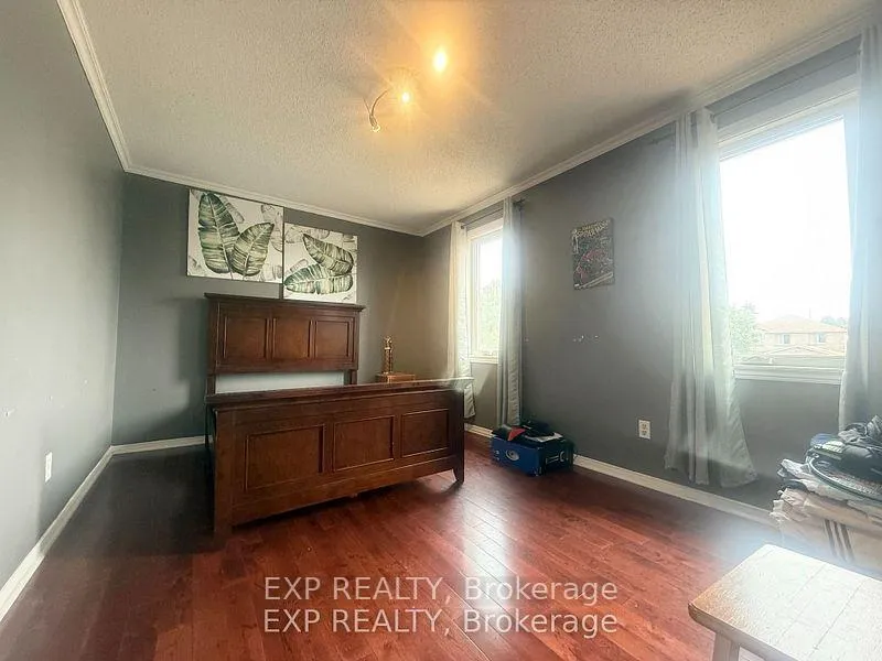 Photo 12 of 40 Magill Drive, Ajax, Central — HOMEH