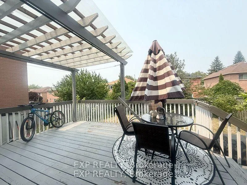 Photo 19 of 40 Magill Drive, Ajax, Central — HOMEH