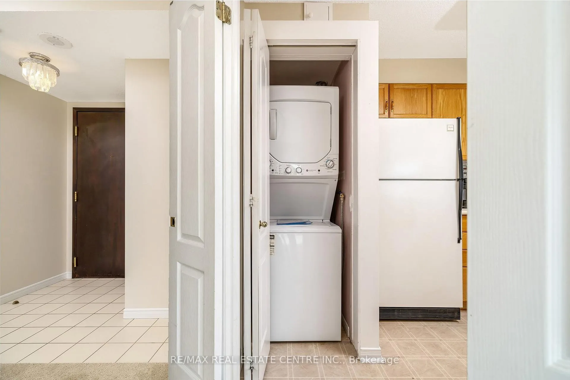 Photo 32 of Unit 1202, 100 Millside Drive, Milton, Old Milton — HOMEH