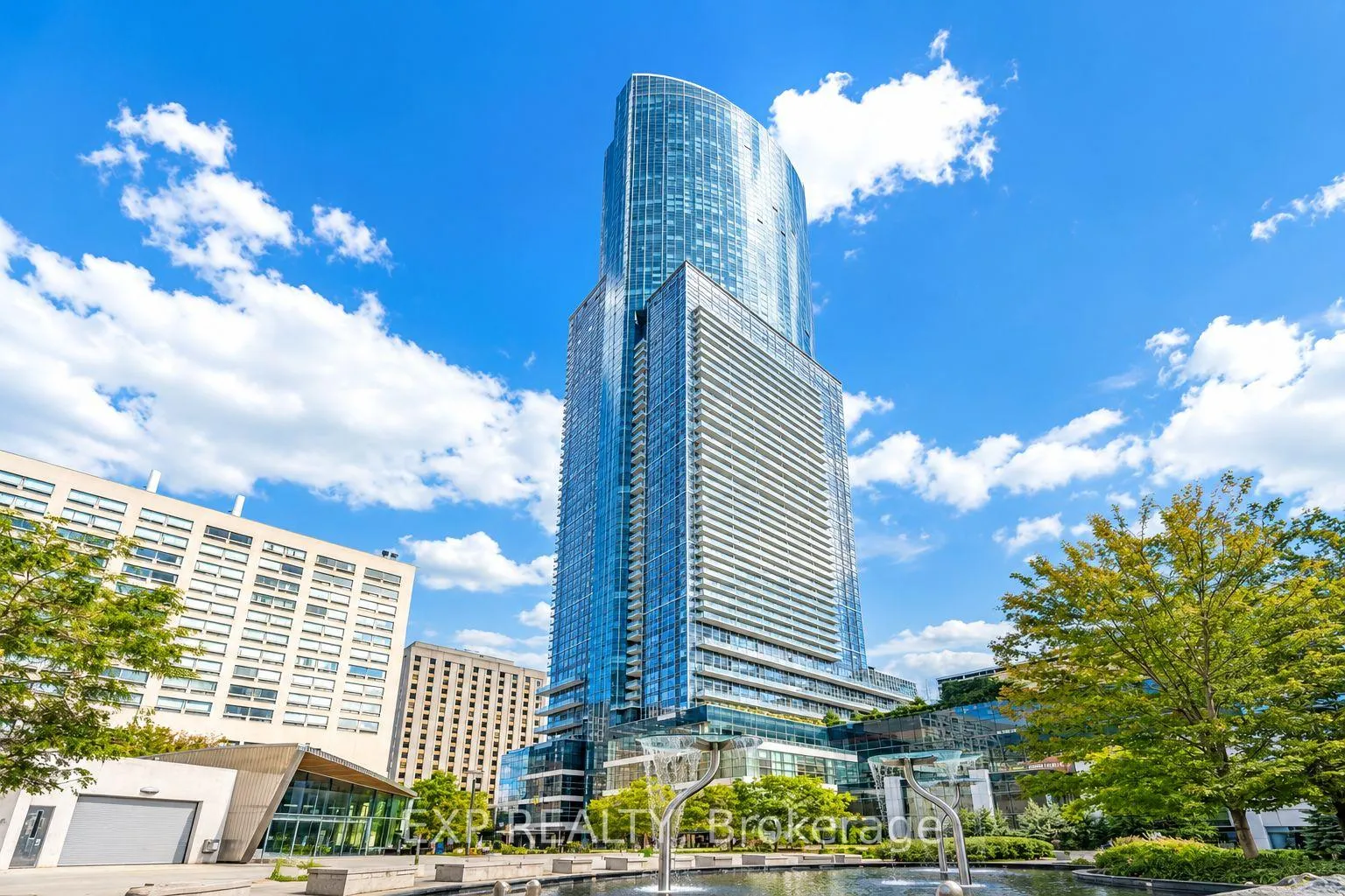 Photo 1 of Unit 1516, 386 Yonge Street, Toronto, Bay Street Corridor — HOMEH