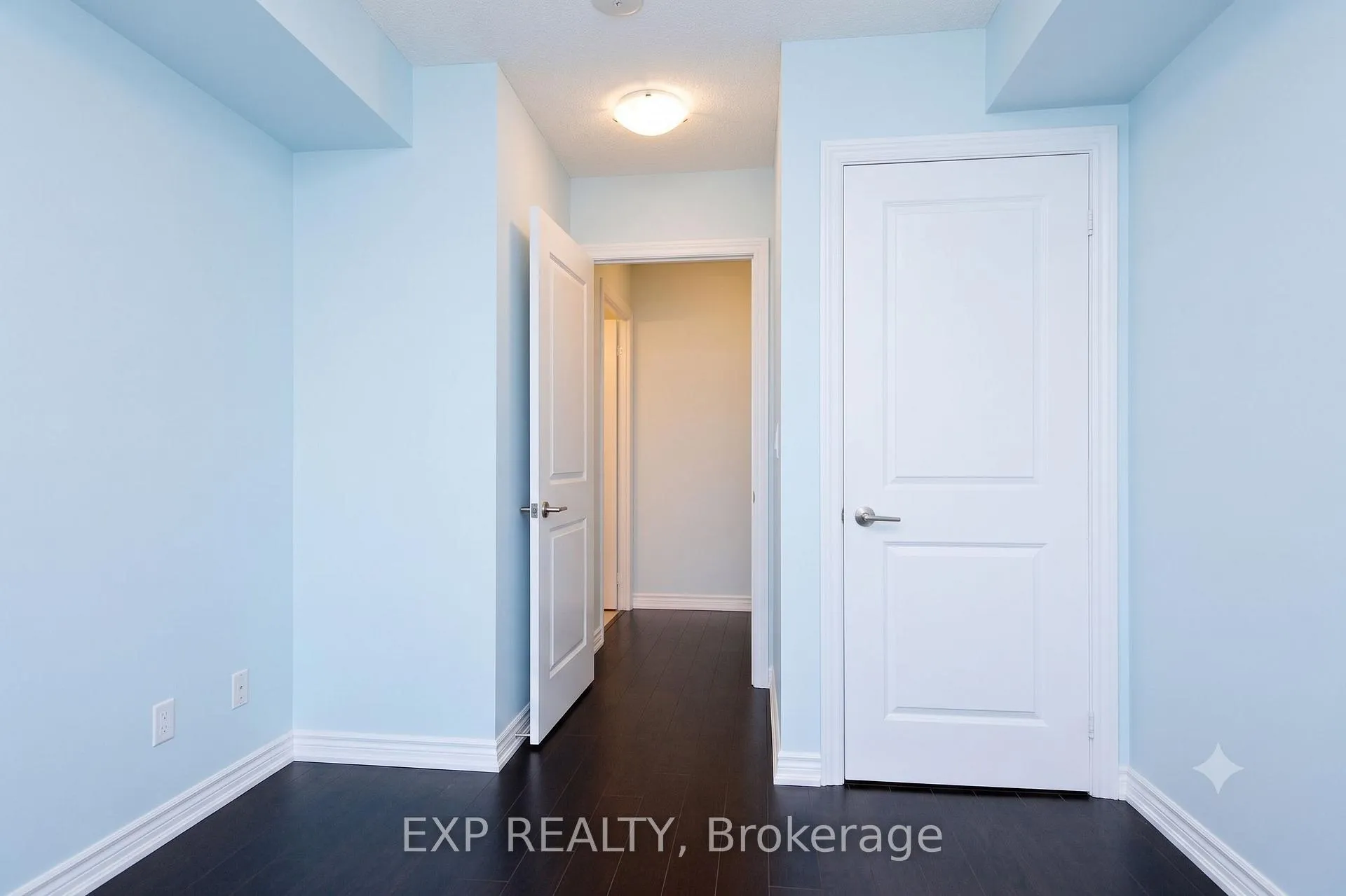 Photo 12 of Unit 1516, 386 Yonge Street, Toronto, Bay Street Corridor — HOMEH
