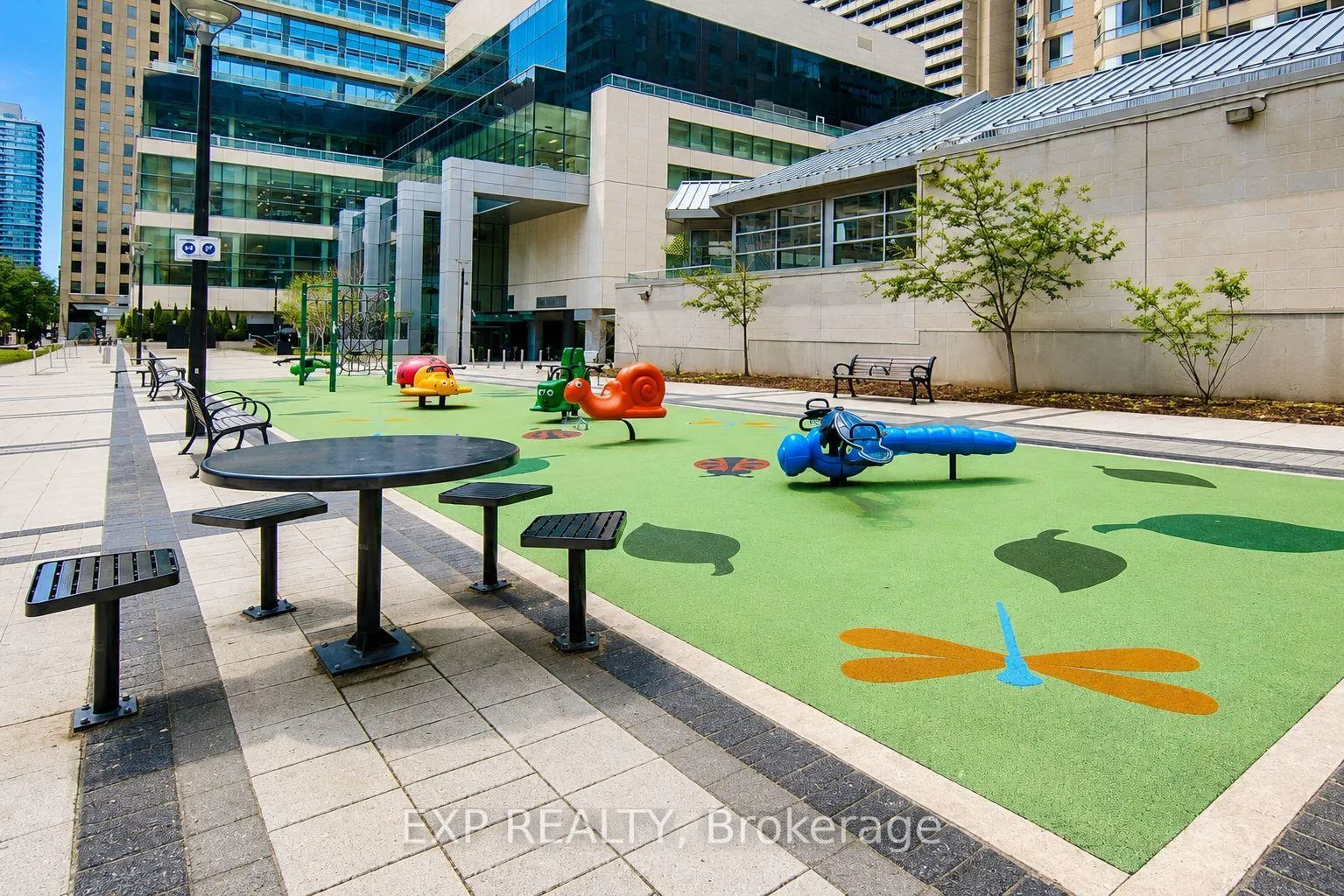 Photo 17 of Unit 1516, 386 Yonge Street, Toronto, Bay Street Corridor — HOMEH