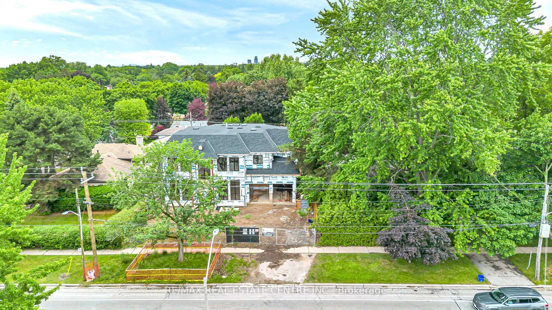 Photo 2 of 320 Walkers Line, Burlington, Roseland — HOMEH