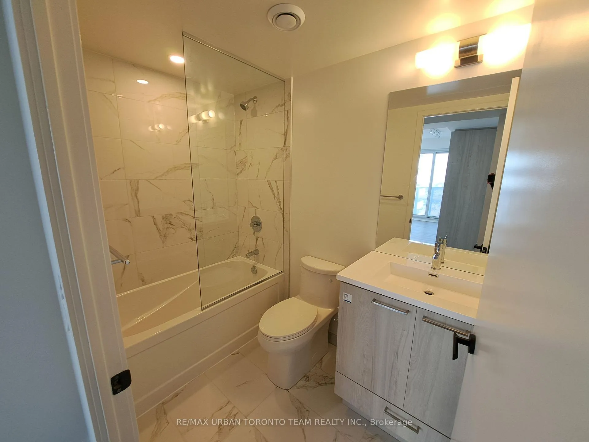 Photo 18 of Unit 2615, 195 Commerce Street, Vaughan, Vaughan Corporate Centre — HOMEH