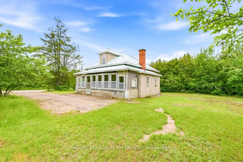 Photo 3 of 19 Lepinski Road, Madawaska Valley, Madawaska Valley — HOMEH