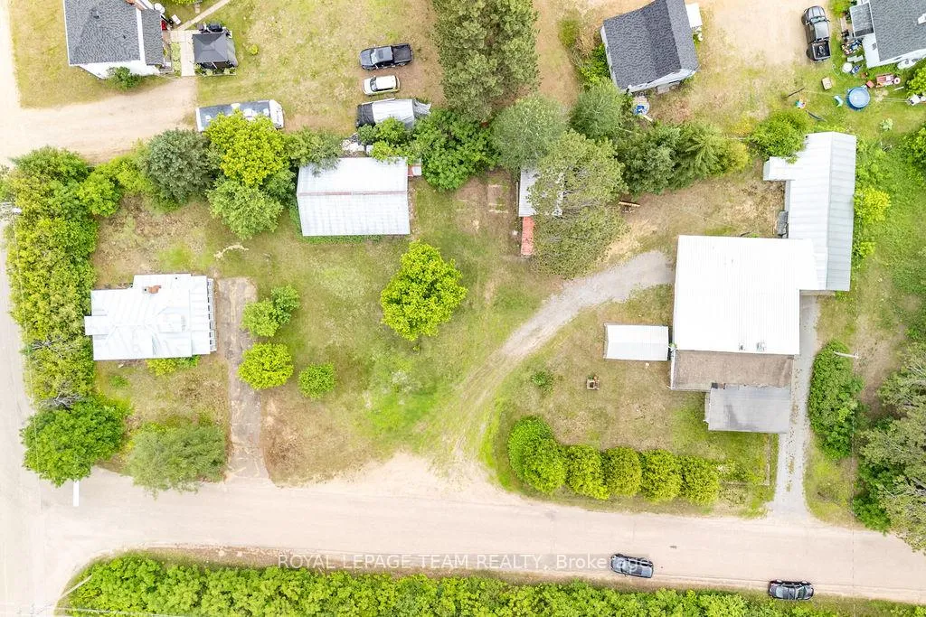 Photo 7 of 19 Lepinski Road, Madawaska Valley, Madawaska Valley — HOMEH