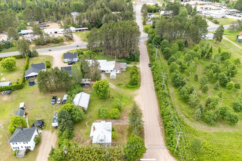 Photo 8 of 19 Lepinski Road, Madawaska Valley, Madawaska Valley — HOMEH