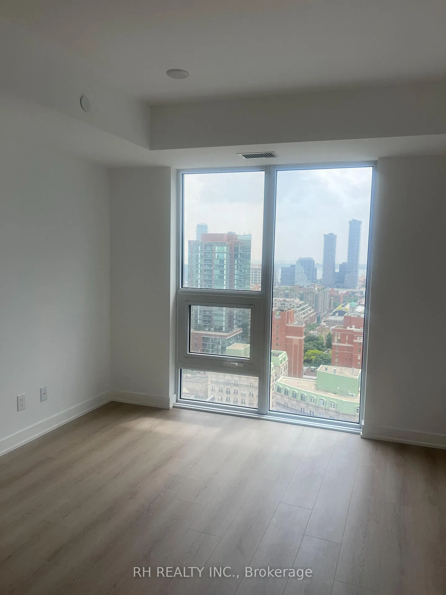 Photo 7 of Unit 2809, 100 Queen Street E, Toronto, Church-Yonge Corridor — HOMEH