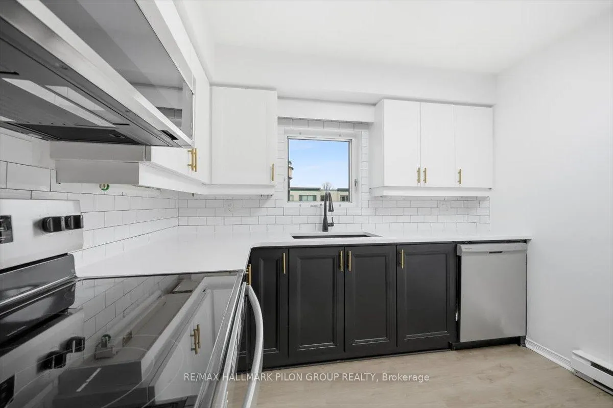 Photo 6 of Unit 505, 330 Centrum Boulevard, Ottawa, Bilberry Creek/Queenswood Heights — HOMEH