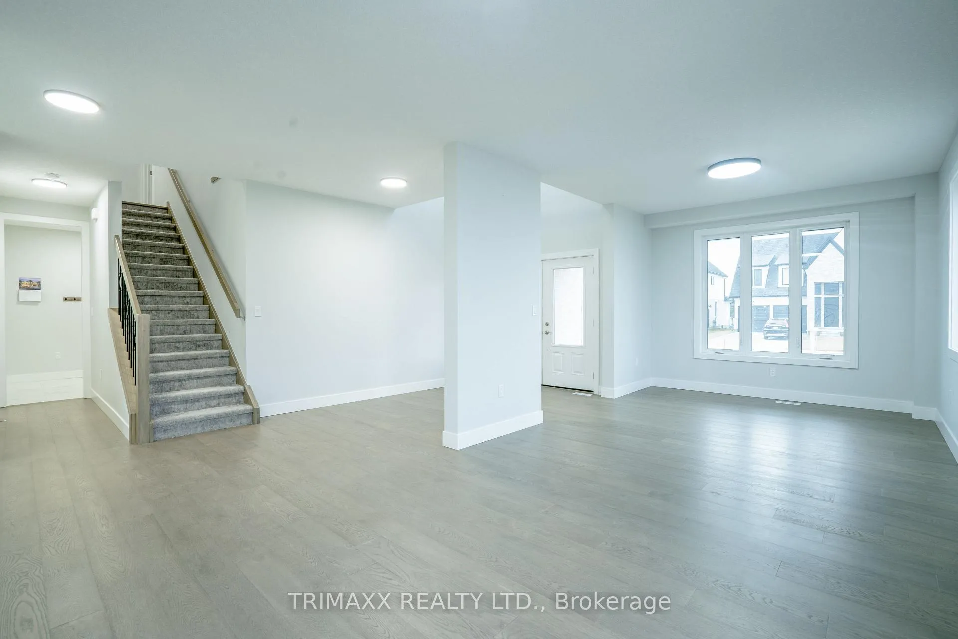 Photo 7 of 188 Foxborough Place, Thames Centre, Thorndale — HOMEH
