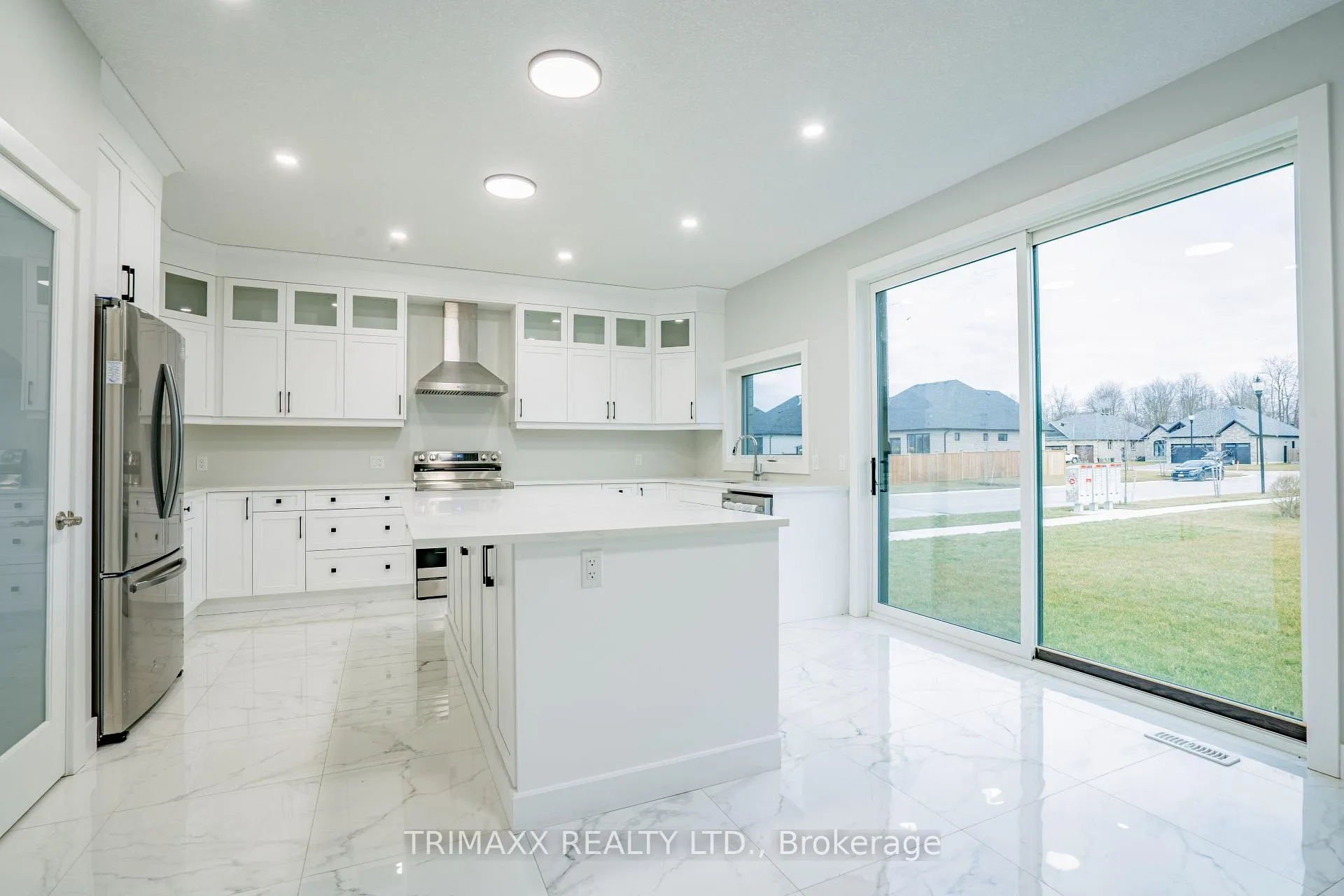 Photo 9 of 188 Foxborough Place, Thames Centre, Thorndale — HOMEH