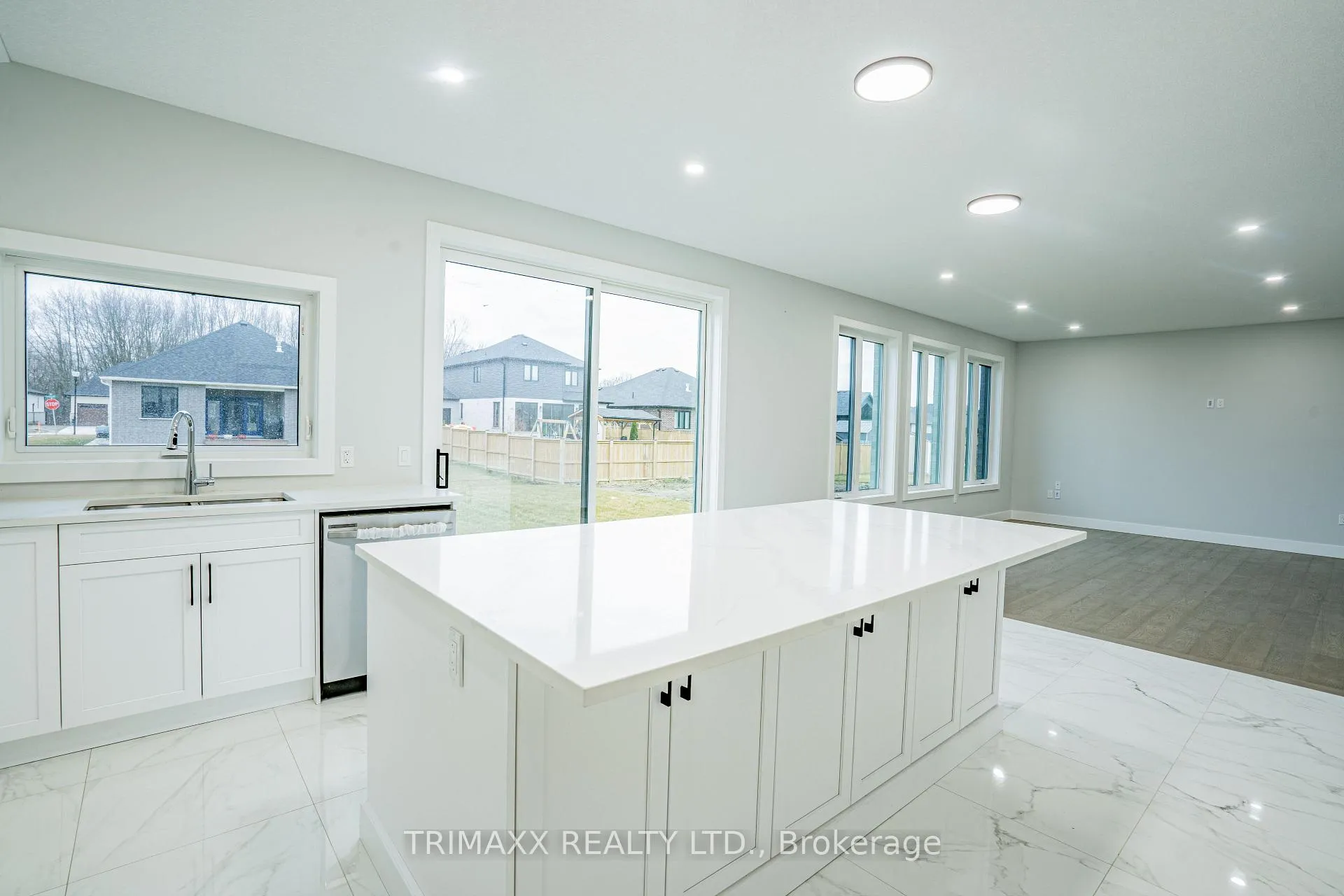 Photo 12 of 188 Foxborough Place, Thames Centre, Thorndale — HOMEH