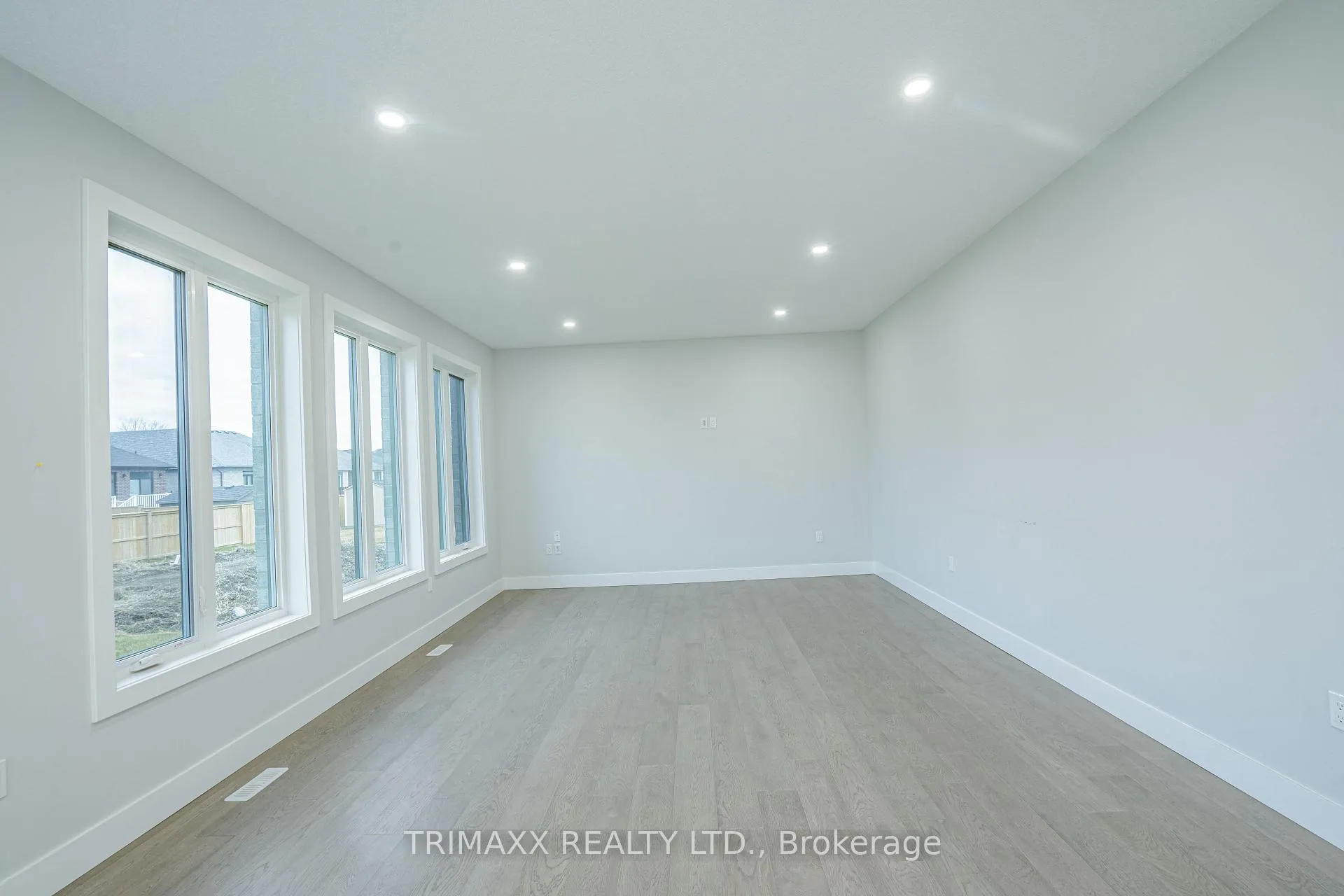 Photo 15 of 188 Foxborough Place, Thames Centre, Thorndale — HOMEH