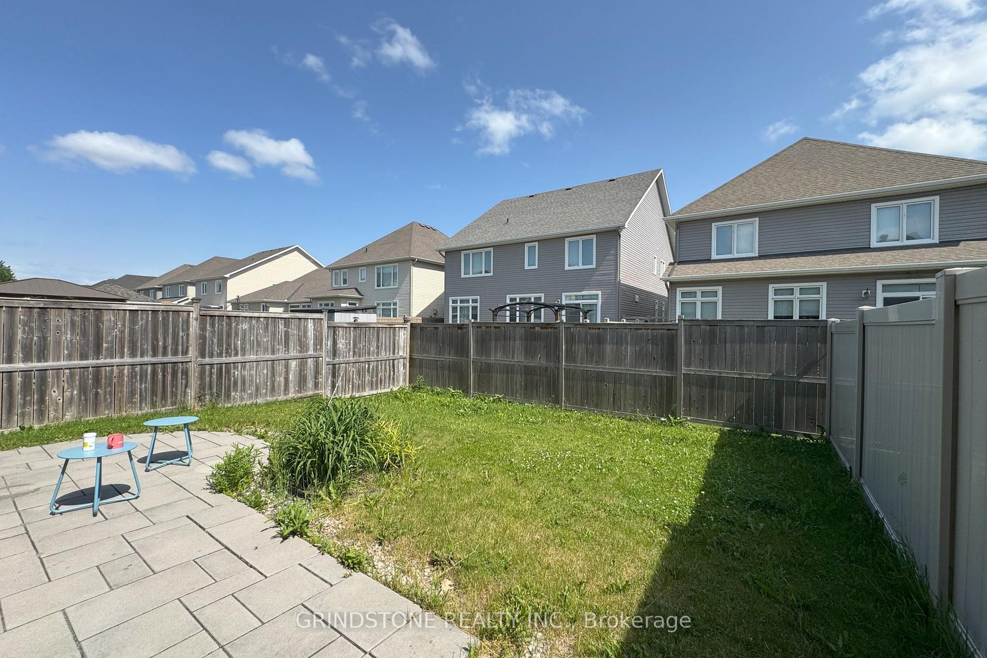 Photo 2 of 2414 Nutgrove Avenue, Ottawa, Barrhaven - Half Moon Bay — HOMEH