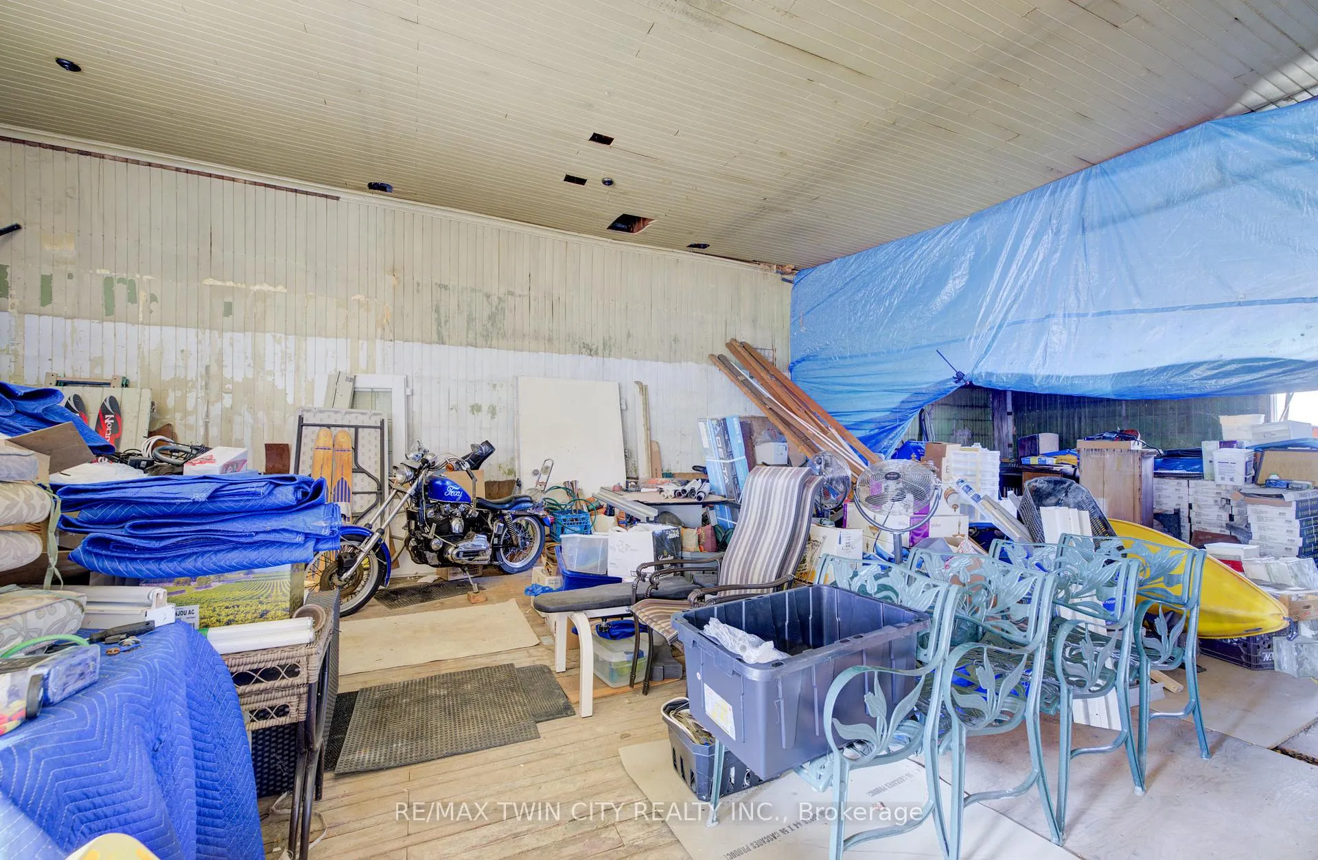 Photo 11 of 3506 Huron Road, Wilmot — HOMEH