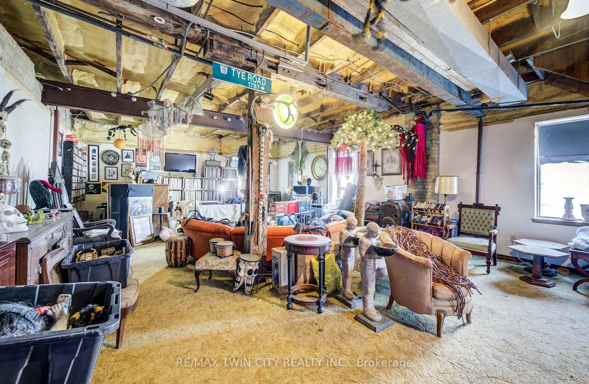 Photo 16 of 3506 Huron Road, Wilmot — HOMEH