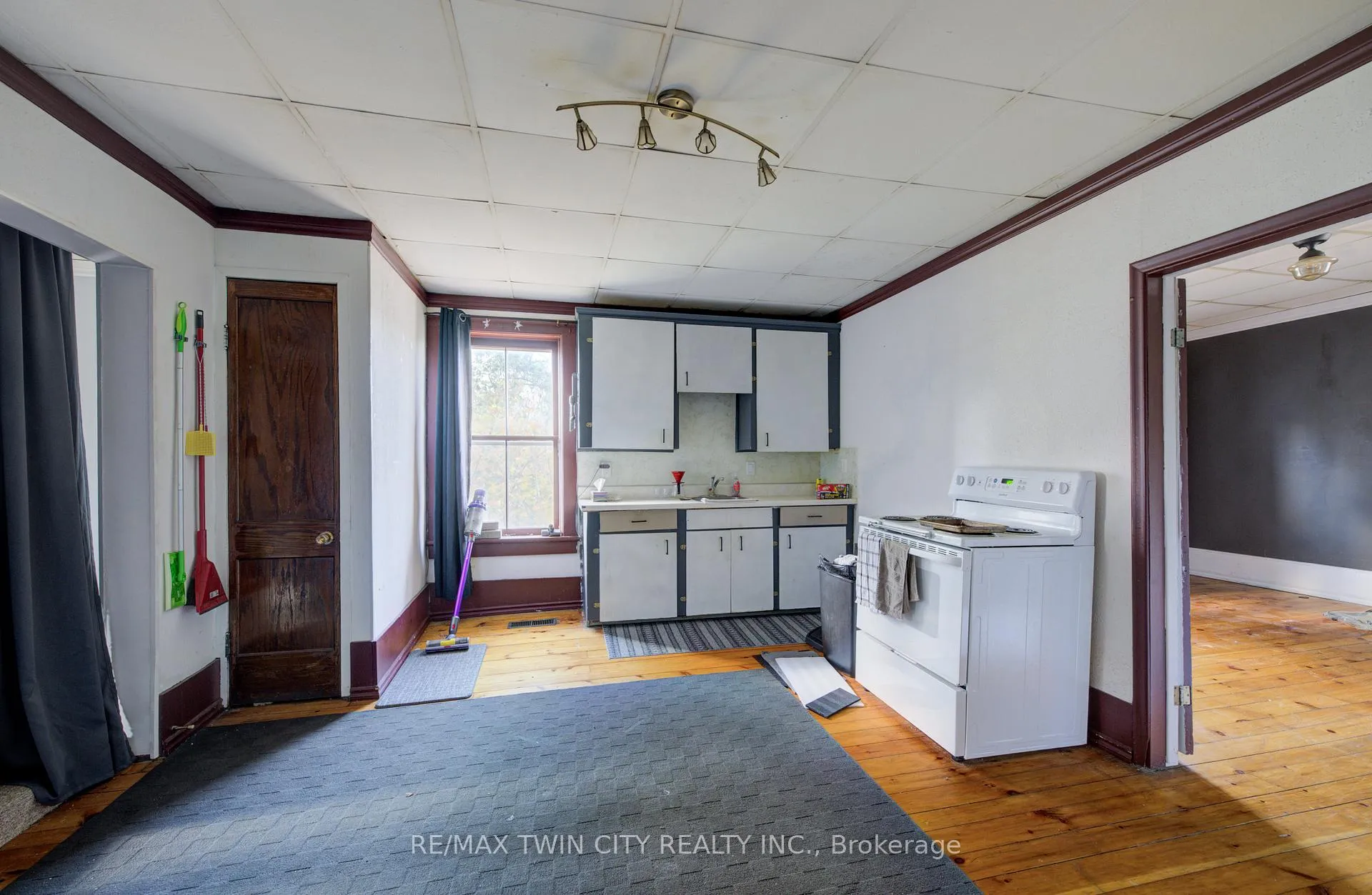 Photo 26 of 3506 Huron Road, Wilmot — HOMEH