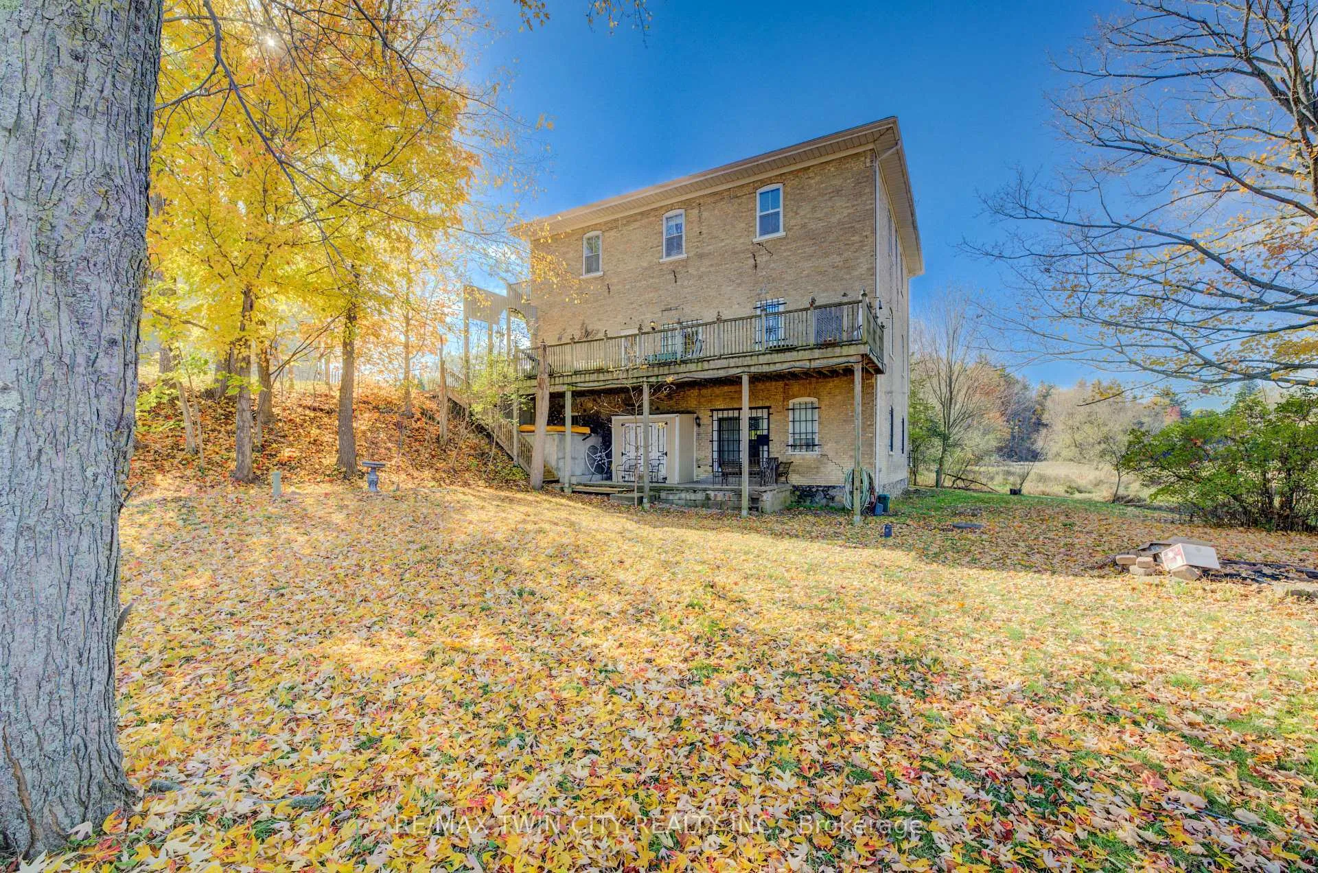 Photo 33 of 3506 Huron Road, Wilmot — HOMEH