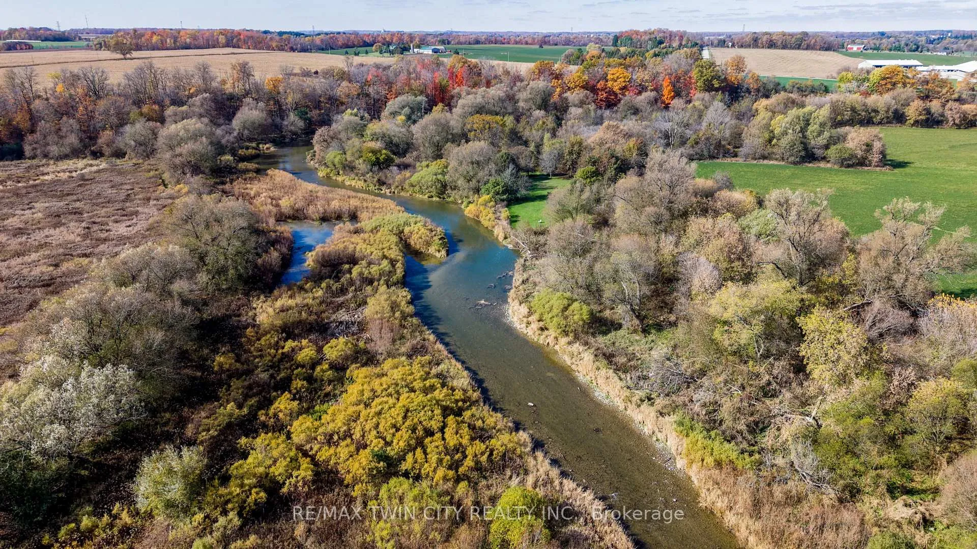 Photo 48 of 3506 Huron Road, Wilmot — HOMEH
