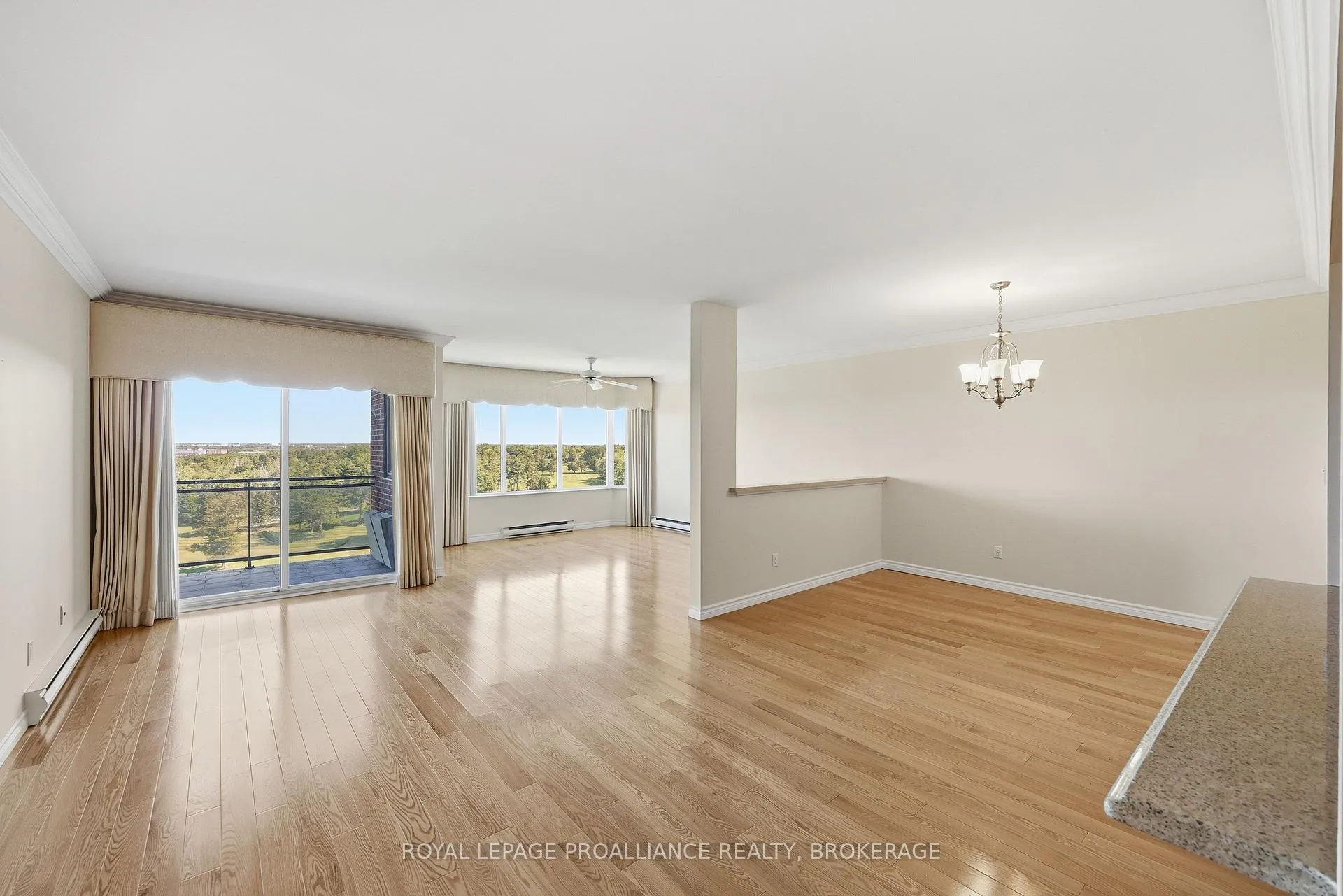 Photo 23 of Unit 1302, 1000 King Street W, Kingston, Central City West — HOMEH