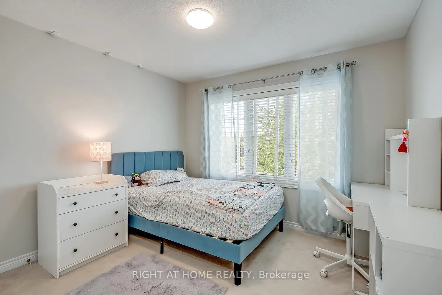 Photo 18 of 2033 Trawden Way, Oakville, Bronte Creek — HOMEH